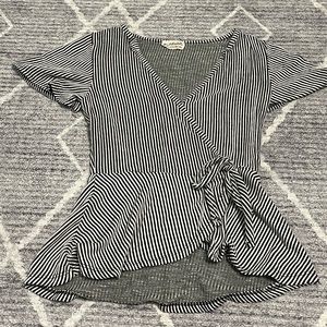 XS striped V Neck Crossover Shirt Peplum